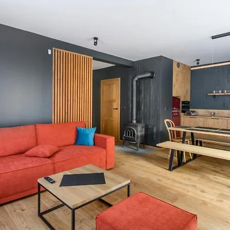 W Karpaczu Sarnia, Sun & Snow 카르파츠