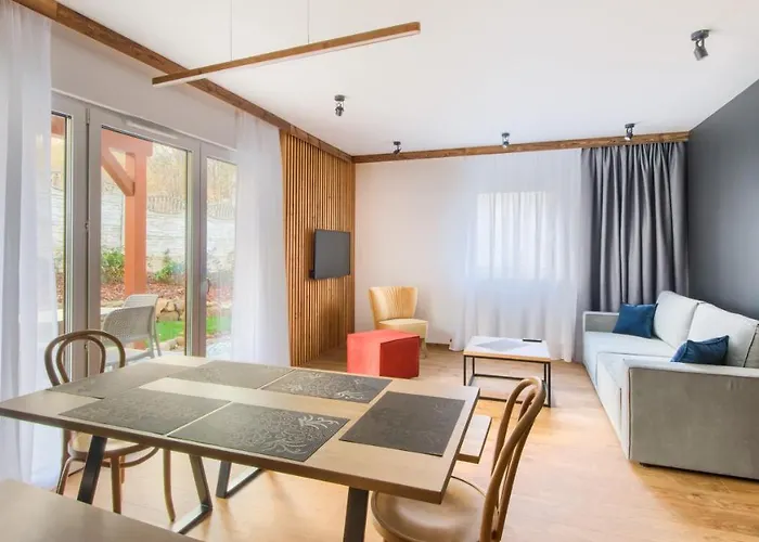 W Karpaczu Sarnia, Sun & Snow * 카르파츠